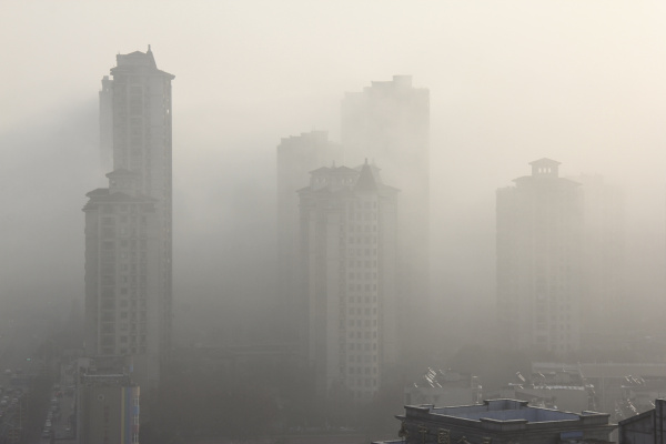 恒冠儀表提示您國內(nèi)多地區(qū)出現(xiàn)十面“霾”伏  那么新型儀表何時崛起？